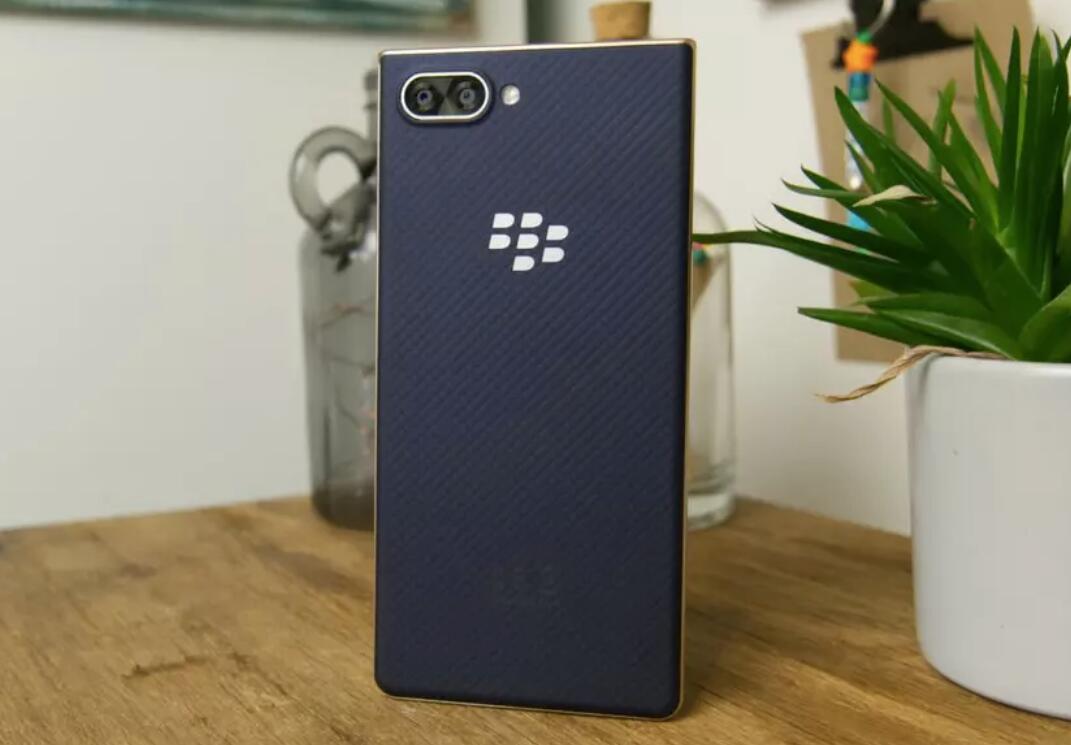 BlackBerry owner doesn't see the point of 5G phone