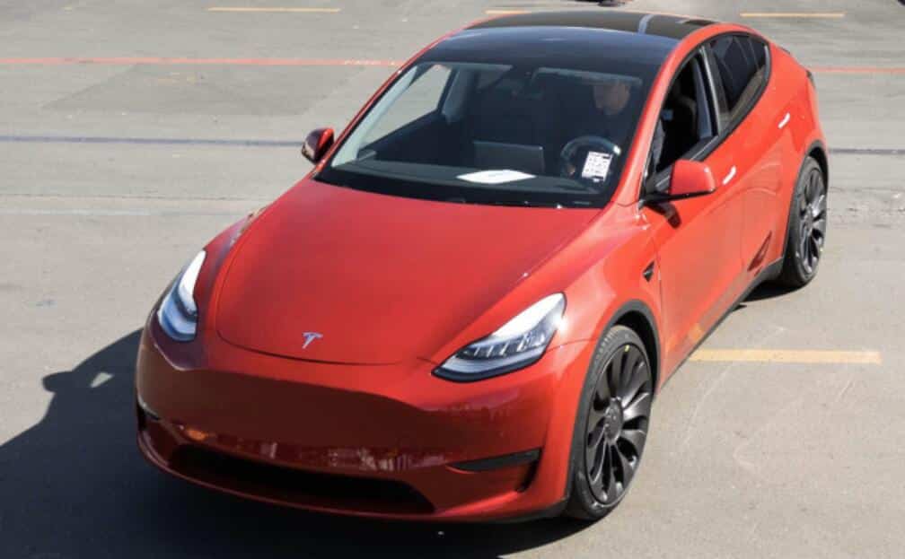 Musk says Tesla has made 1 million cars