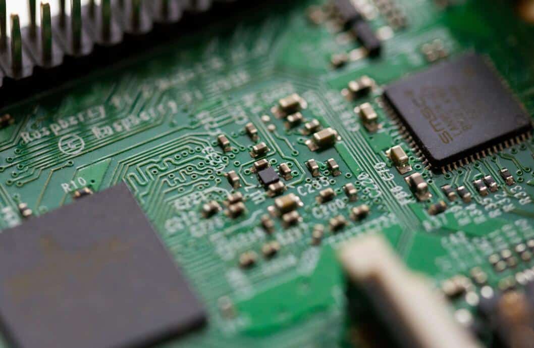 Why 1985 was a turning point for China's semiconductor industry?