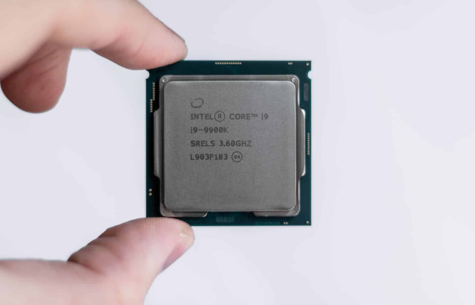 Skylake processor problems are why Apple abondons Intel, insider says