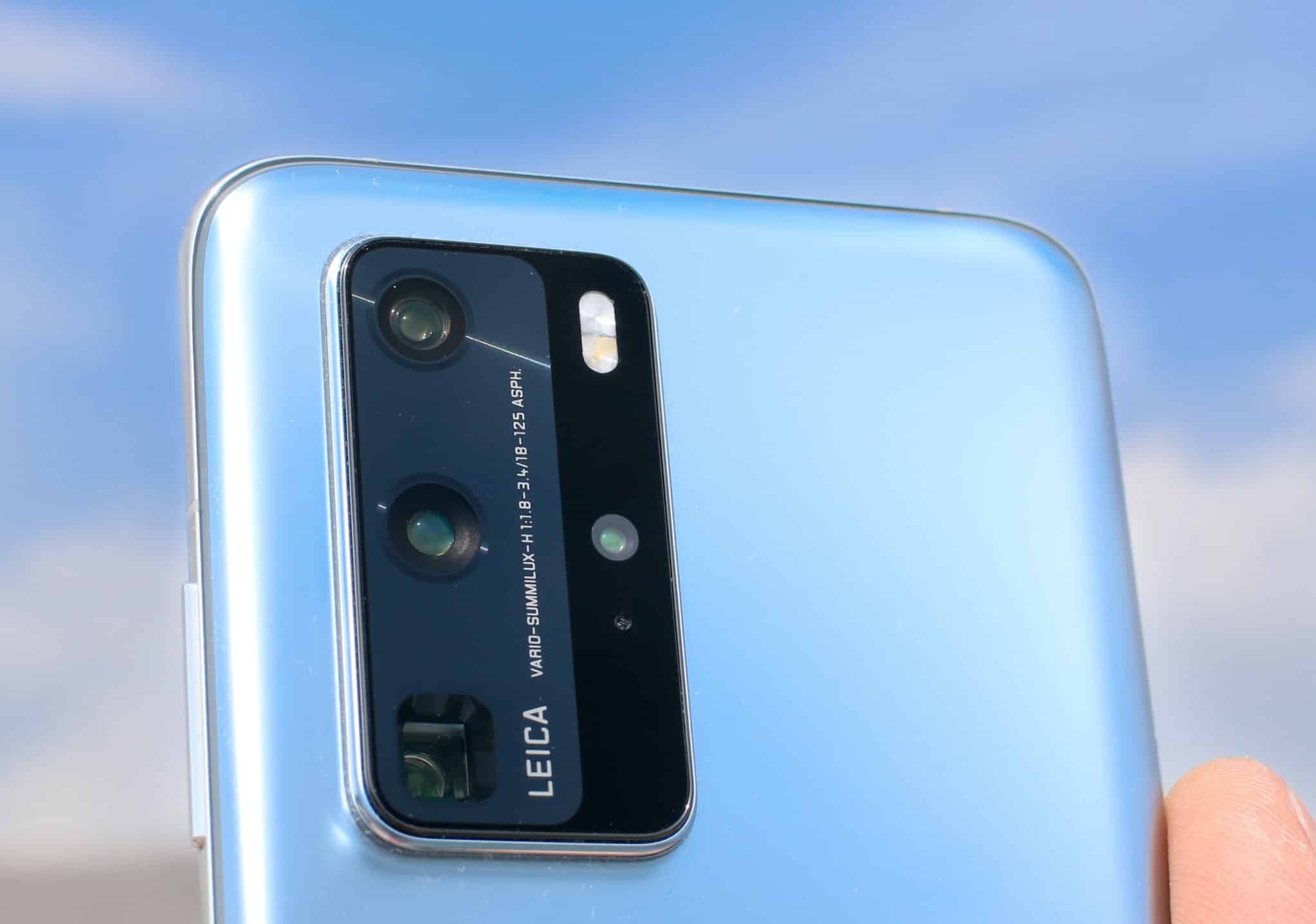 Global smartphone market to shrink 11% this year, Huawei will slip to third place, report says