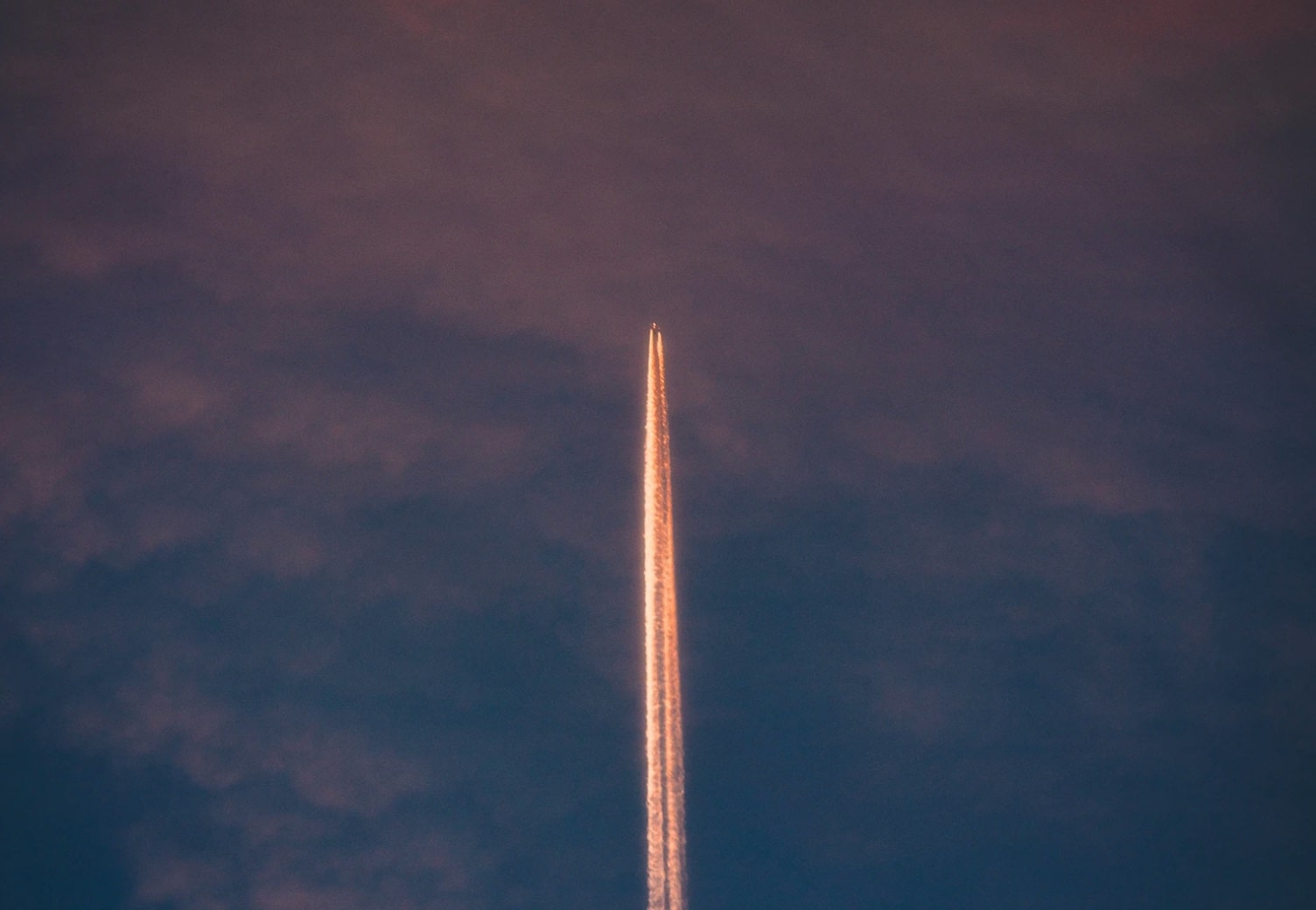 Launch main. Ракета с запуском. Space Pioneer Rocket.