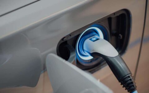 China's 2021 new energy vehicle subsidies to fall by 20 percent