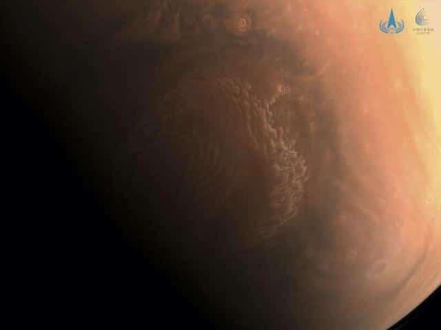High-resolution images taken by China's Mars rover released-CnTechPost