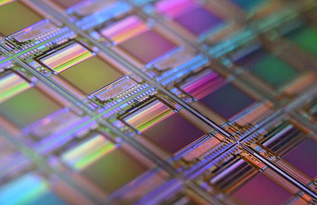 China-made 14nm chips expected to be mass produced next year-CnTechPost