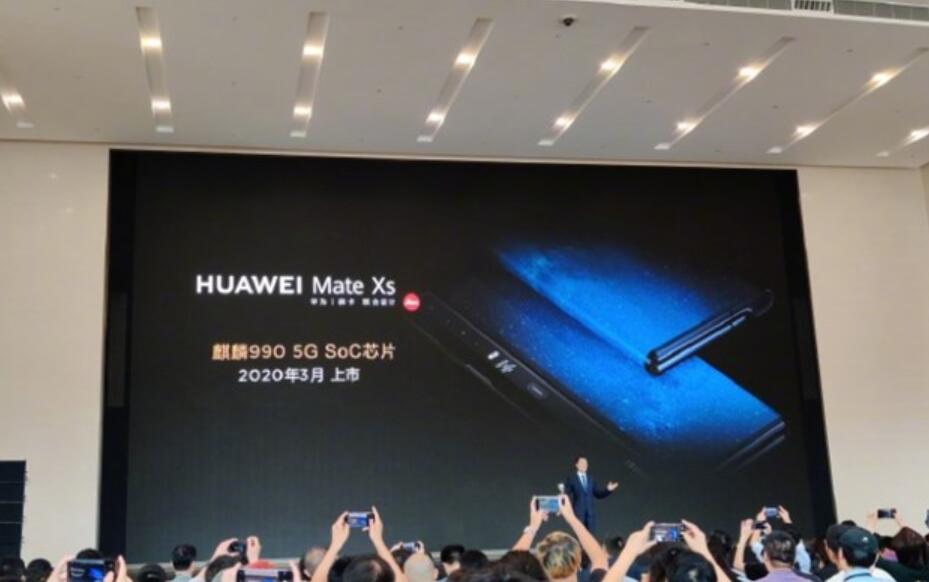Huawei Mate X launched in China at $2400.