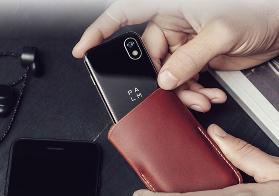 The tiny 3.3-inch Palm Phone on sale for $280 in China-CnTechPost