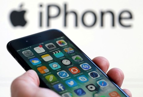 Report: Apple may release 6 iPhones next year