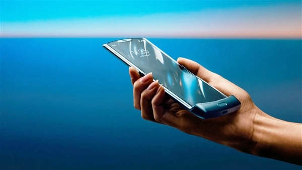 Motorola Razr will start pre-order on Jan 26 and ship on Feb 6