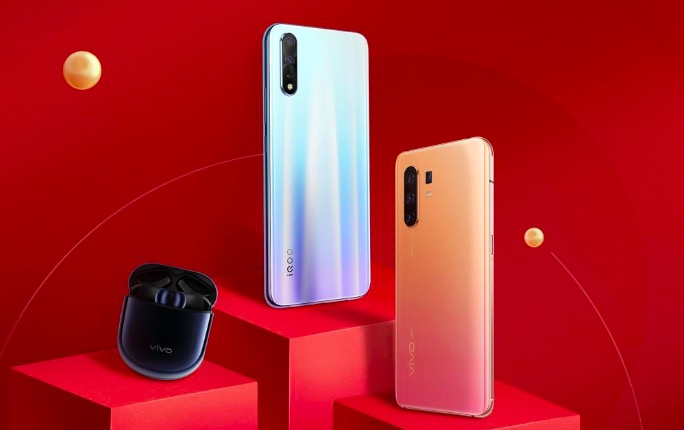 Vivo surpasses Samsung as India's biggest winner in offline market