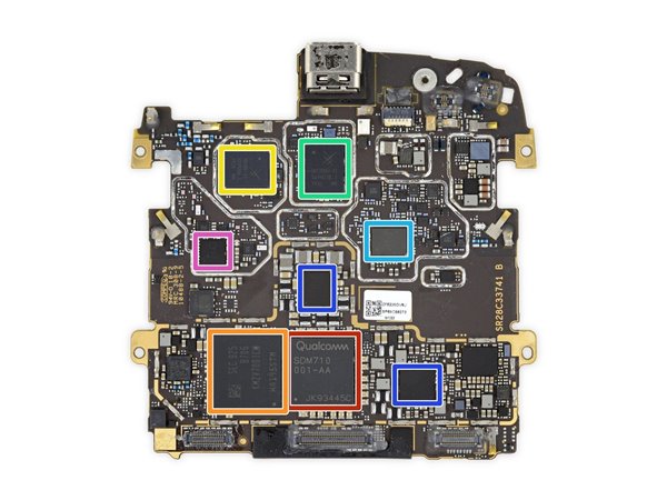Teardown reveals the inside of the Motorola Razr-CnTechPost