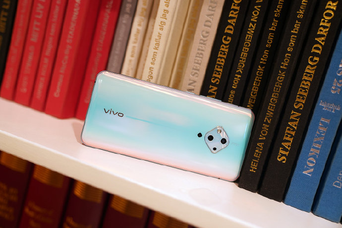 Vivo announces warranty extension for some models for 90 days